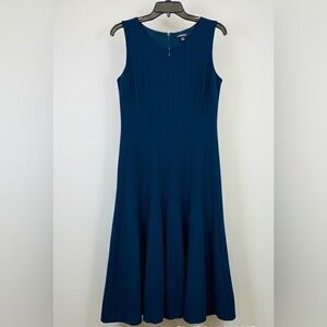 Lands End Elegant Blue Sleeveless Dress T10